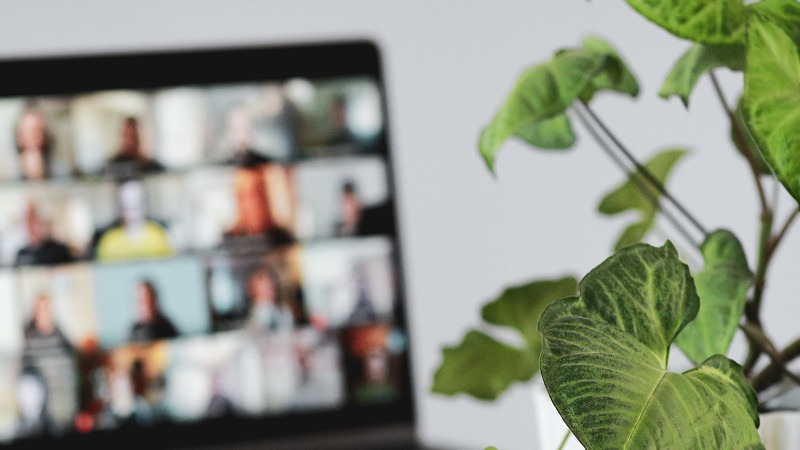 Tele-treball o presencialitat?