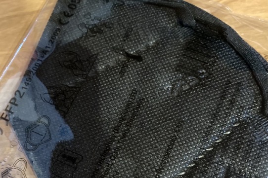 Negre sobre negre